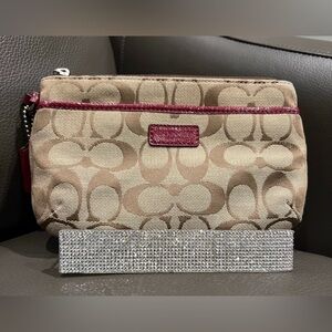 COACH PARK Larger Monogram Patent & Canvas Wristlet